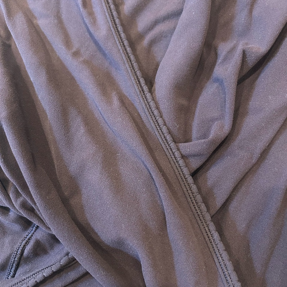 Lululemon cross front pullover - Picture 3 of 3